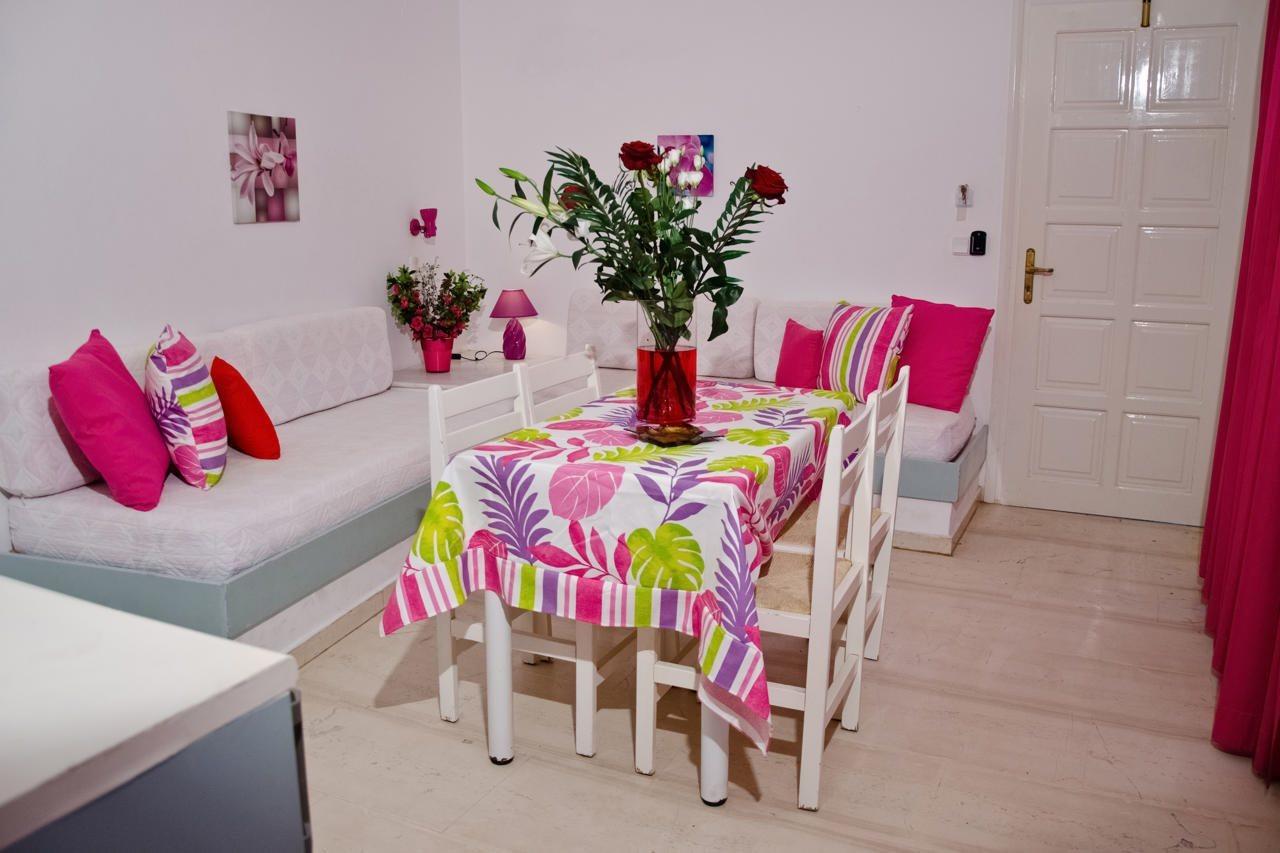 Galini Apartments มาเลีย ภายนอก รูปภาพ