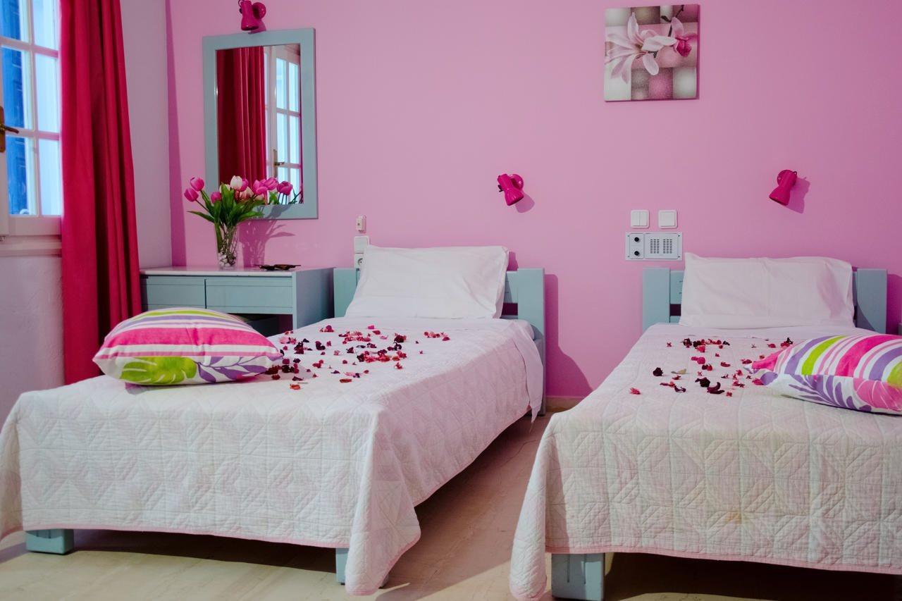 Galini Apartments มาเลีย ภายนอก รูปภาพ
