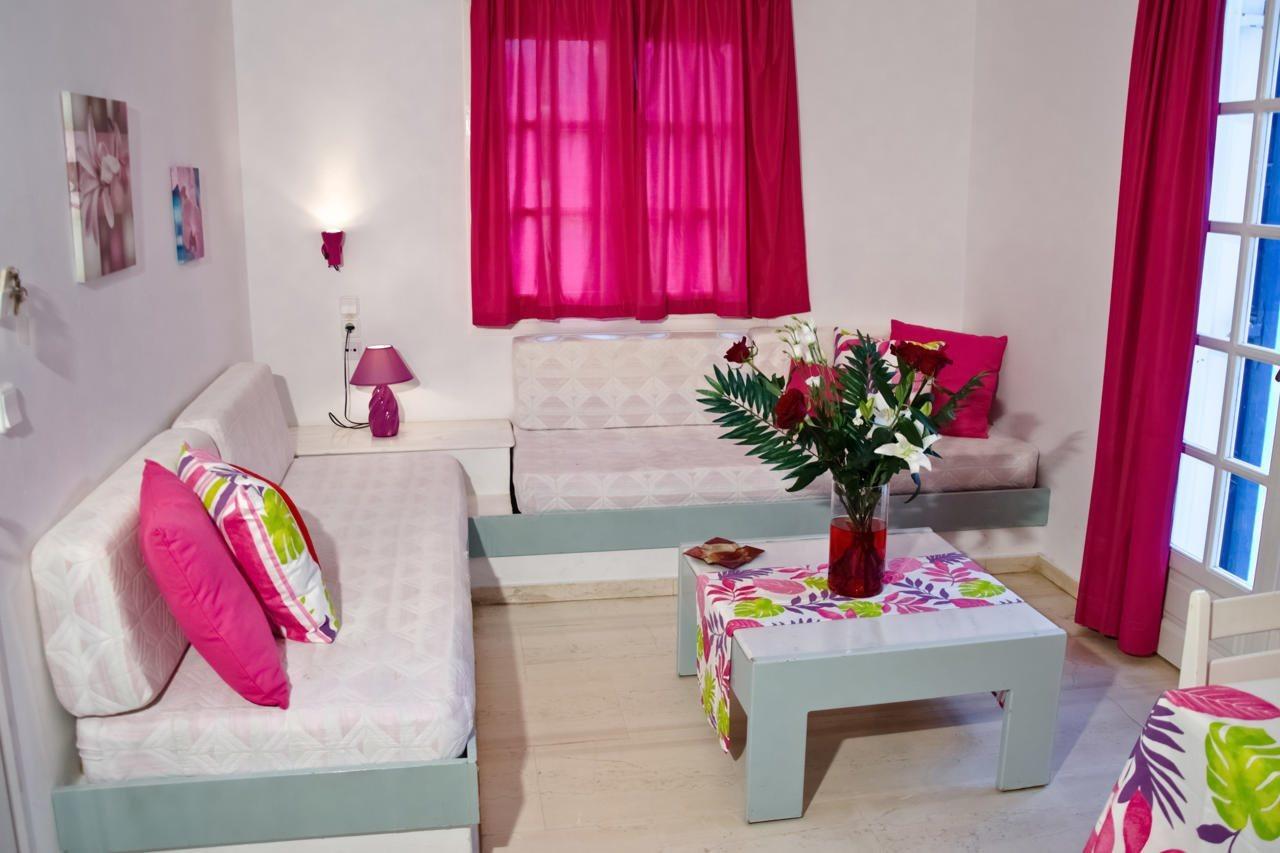 Galini Apartments มาเลีย ภายนอก รูปภาพ