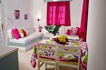 Galini Apartments มาเลีย ภายนอก รูปภาพ